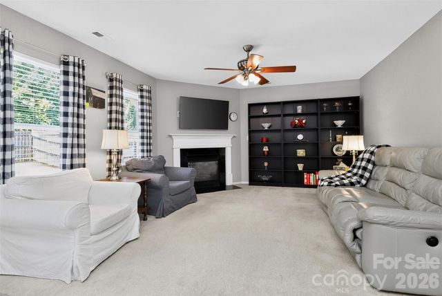 10825 Dry Stone Drive, Huntersville, NC 28078