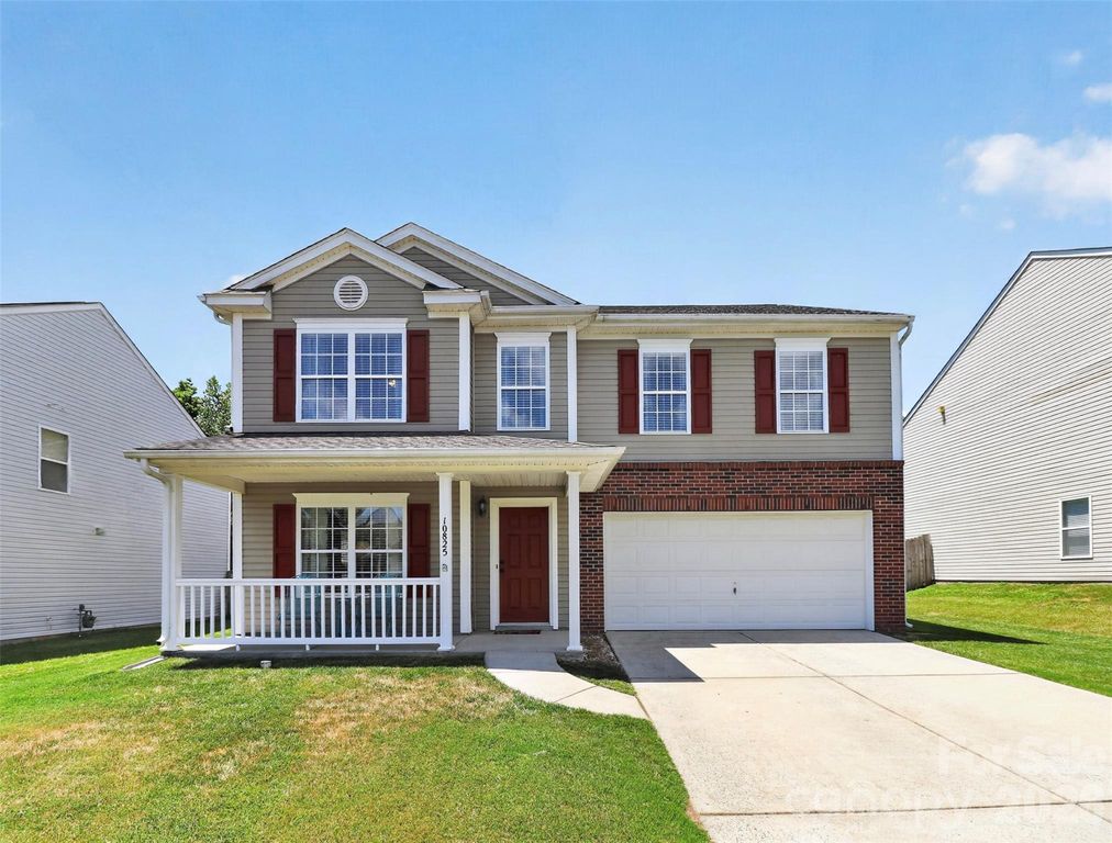 10825 Dry Stone Drive, Huntersville, NC 28078