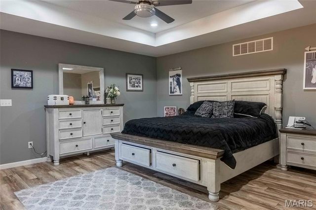 12050 Pike 9162, Louisiana, MO 63353