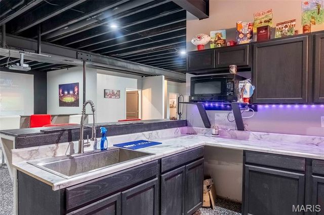 12050 Pike 9162, Louisiana, MO 63353