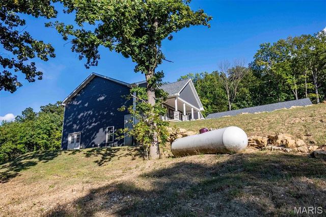 12050 Pike 9162, Louisiana, MO 63353