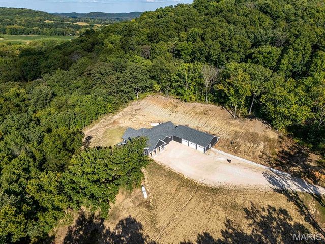 12050 Pike 9162, Louisiana, MO 63353