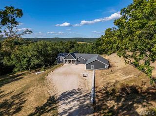 12050 Pike 9162, Louisiana, MO 63353