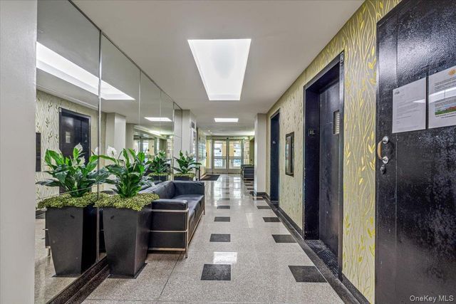 7 Fordham Hill Ova 7G, Bronx, NY 10468