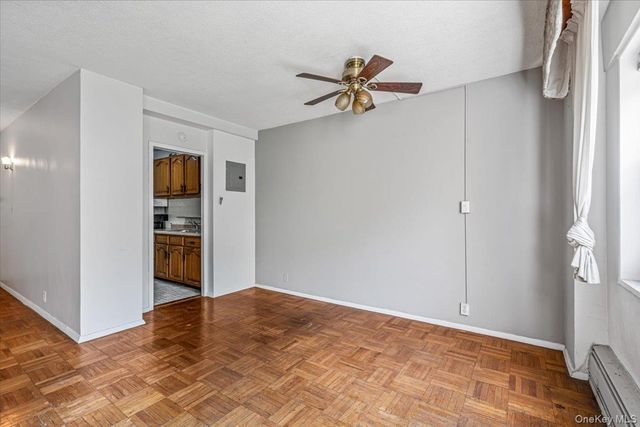 7 Fordham Hill Ova 7G, Bronx, NY 10468