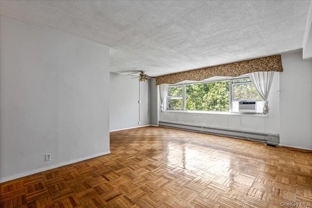 7 Fordham Hill Ova 7G, Bronx, NY 10468