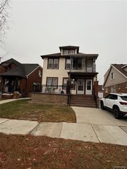 6819 Middlepointe Street, Dearborn, MI 48126