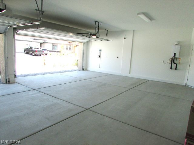 1031 FOX FALCON Street, Henderson, NV 89011
