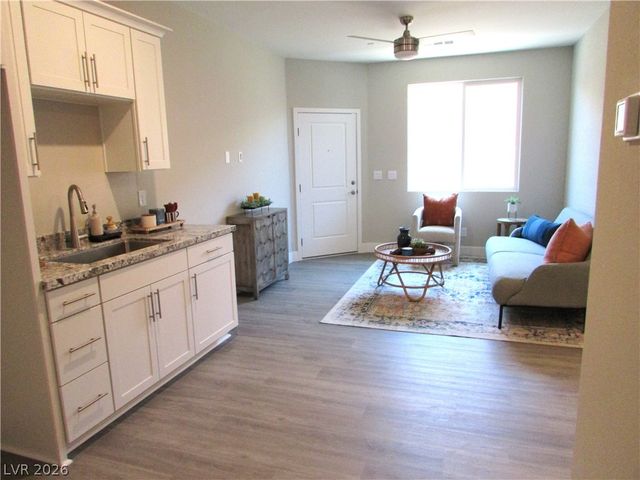 1031 FOX FALCON Street, Henderson, NV 89011