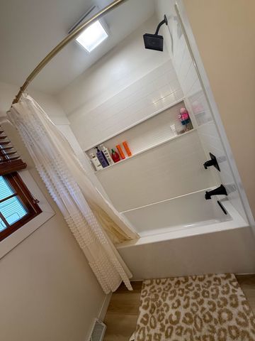 1275 Winn Road, Sterling, IL 61081