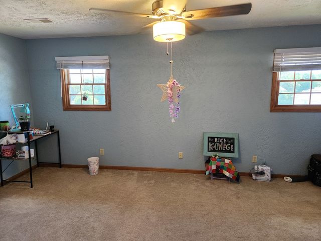 1275 Winn Road, Sterling, IL 61081