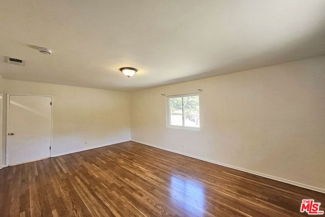3700 Glenwood Avenue, Glendale, CA 91214