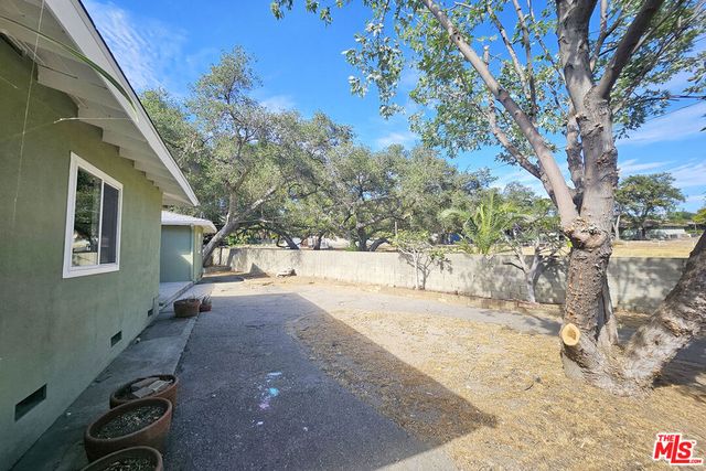 3700 Glenwood Avenue, Glendale, CA 91214