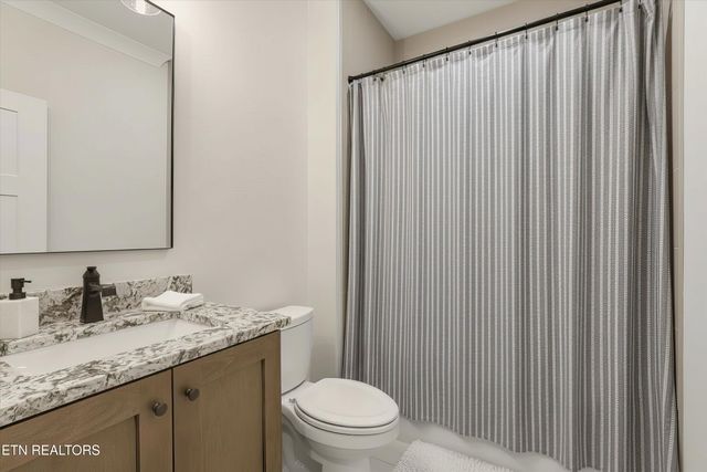 8159 Nubbin Ridge Rd, Knoxville, TN 37919