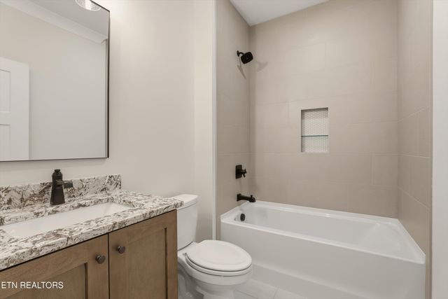 8159 Nubbin Ridge Rd, Knoxville, TN 37919