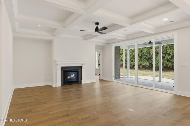 8159 Nubbin Ridge Rd, Knoxville, TN 37919