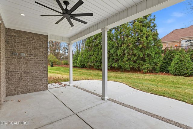 8159 Nubbin Ridge Rd, Knoxville, TN 37919