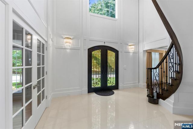 199 Whitman Street, Haworth, NJ 07641
