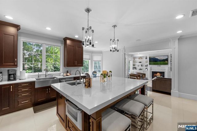 199 Whitman Street, Haworth, NJ 07641