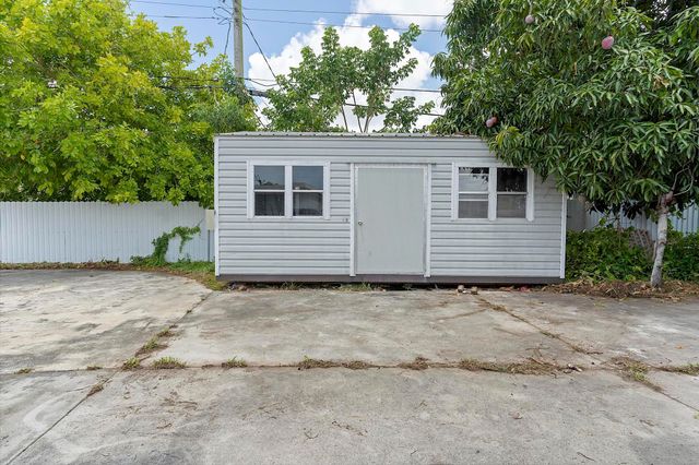 17840 NW 28TH Court, Miami Gardens, FL 33056