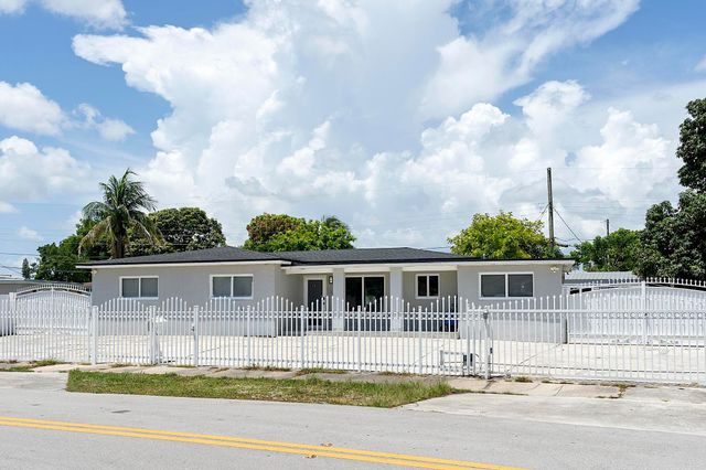 17840 NW 28TH Court, Miami Gardens, FL 33056