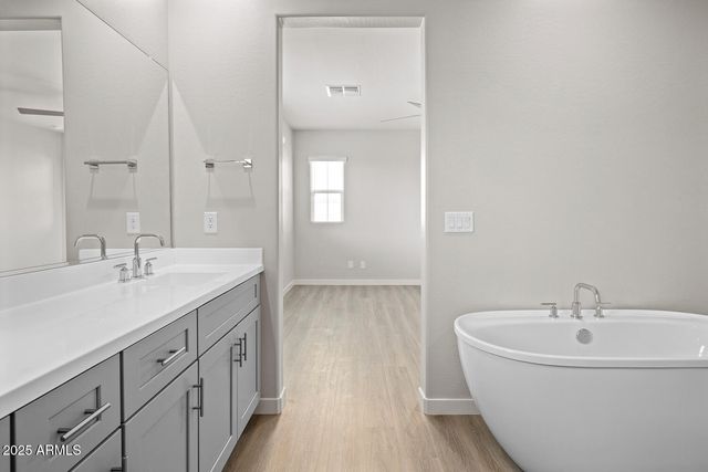 651 W LAREDO Street, Chandler, AZ 85225