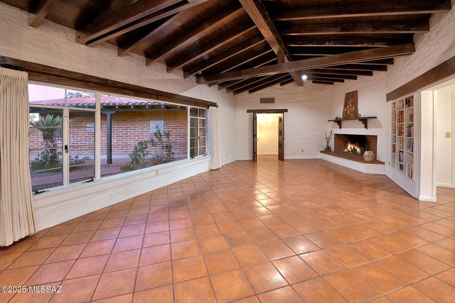 4740 N Camino Escuela, Tucson, AZ 85718