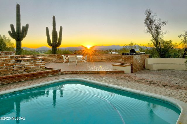 4740 N Camino Escuela, Tucson, AZ 85718