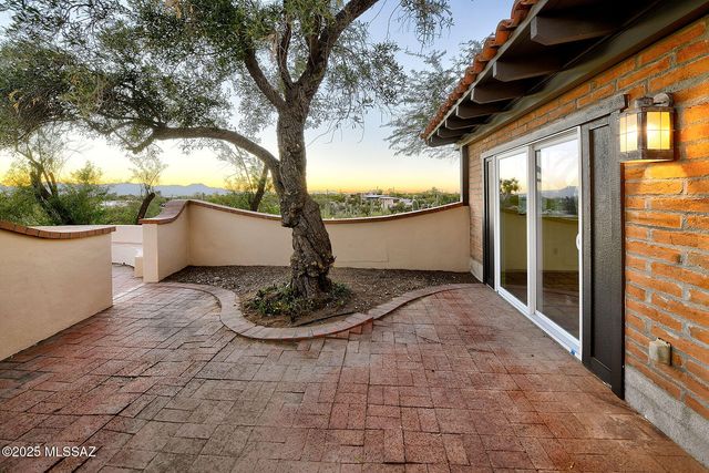 4740 N Camino Escuela, Tucson, AZ 85718