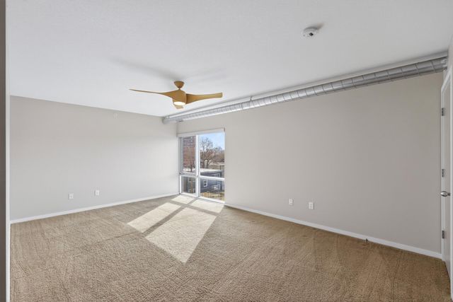 1829 3rd Avenue S 204, Minneapolis, MN 55404