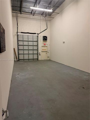 4700 W Prospect Road, Fort Lauderdale, FL 33309