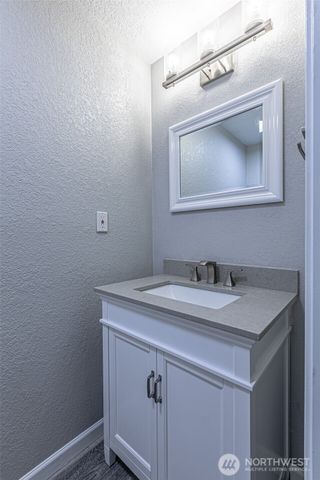 9214 Gem Drive SE, Olympia, WA 98513