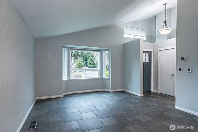 9214 Gem Drive SE, Olympia, WA 98513