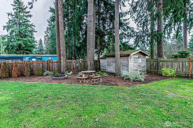 9214 Gem Drive SE, Olympia, WA 98513