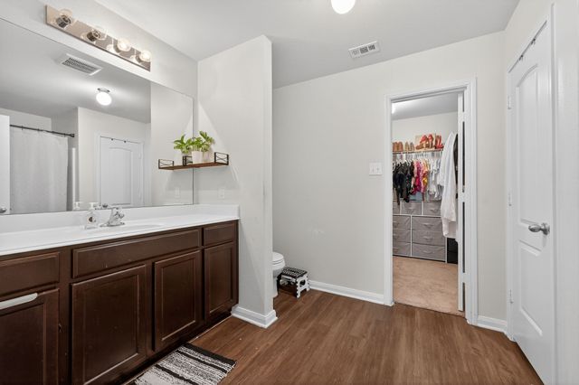 1331 Lucchese Lane, Dallas, TX 75253