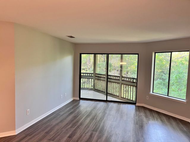 55 Bay Drive APT 3203, Niceville, FL 32578