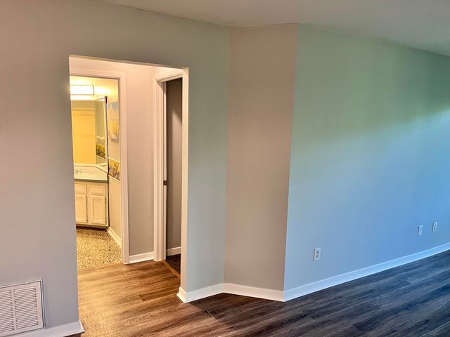 55 Bay Drive APT 3203, Niceville, FL 32578