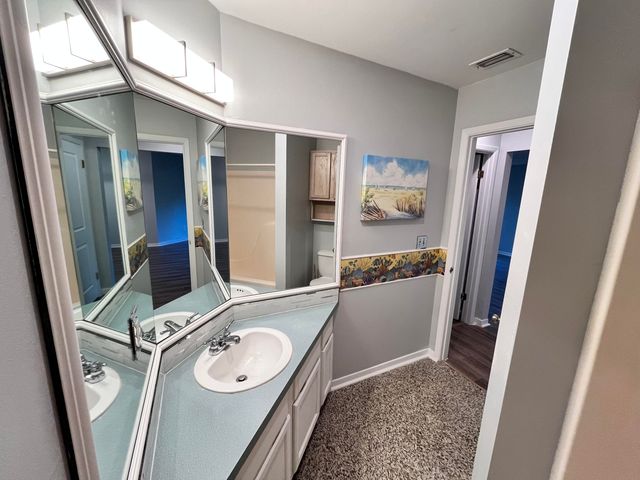 55 Bay Drive APT 3203, Niceville, FL 32578