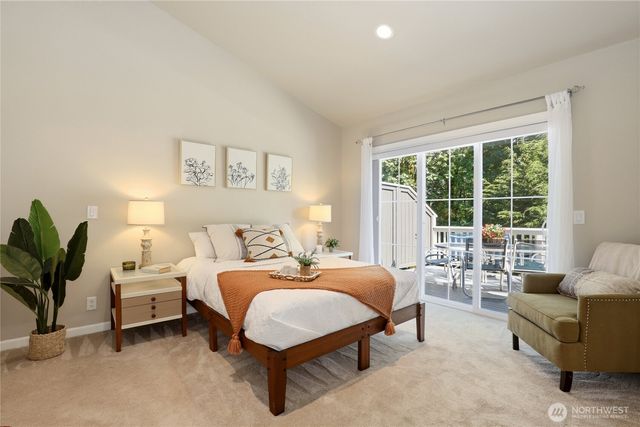 1834 Sakai Village Loop NE, Bainbridge Island, WA 98110