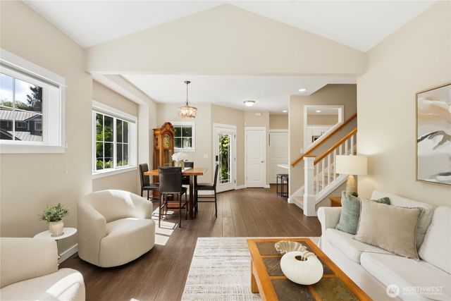 1834 Sakai Village Loop NE, Bainbridge Island, WA 98110