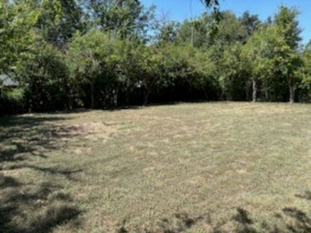 3363 Cromart Avenue, Fort Worth, TX 76133