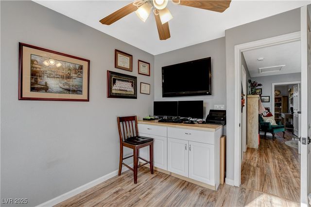 10030 Cambridge Blue Avenue, Las Vegas, NV 89147