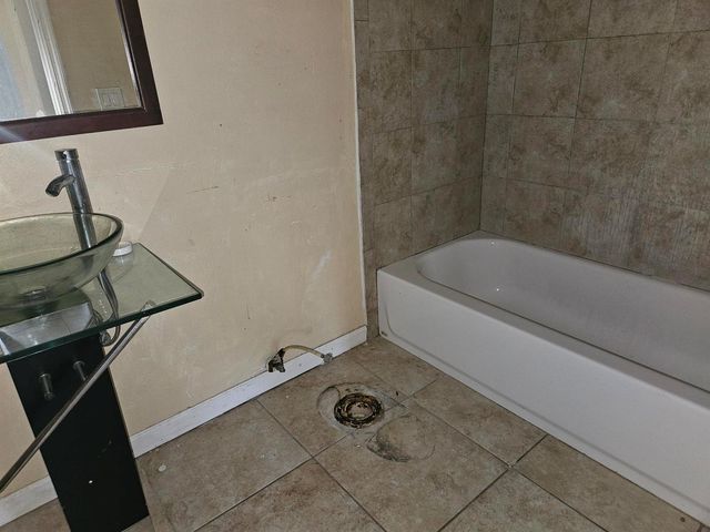 252 SW Cherryhill Road, Port St. Lucie, FL 34953