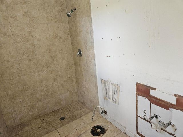 252 SW Cherryhill Road, Port St. Lucie, FL 34953