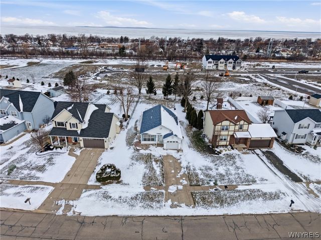 5148 Briercliff Drive, Hamburg, NY 14075