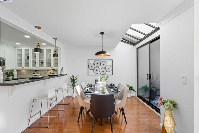 156 Lombard St 28, San Francisco, CA 94111