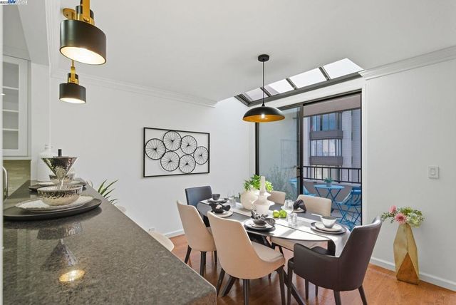 156 Lombard St 28, San Francisco, CA 94111