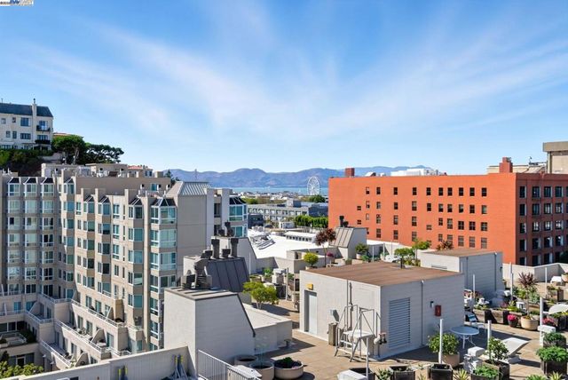 156 Lombard St 28, San Francisco, CA 94111