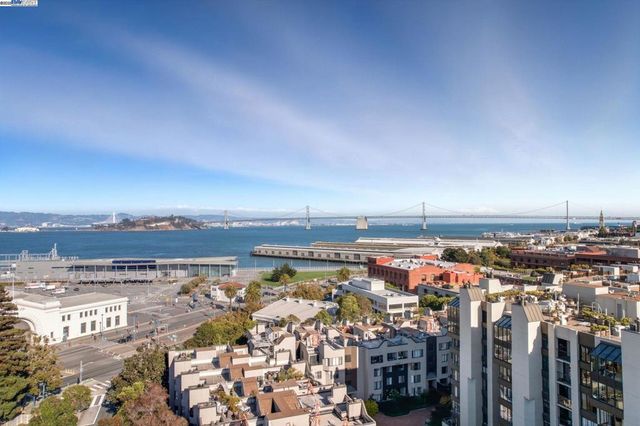 156 Lombard St 28, San Francisco, CA 94111