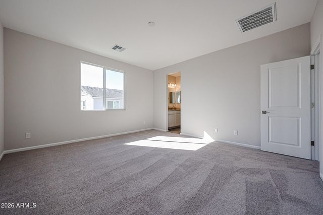 2681 E BOULDER Avenue, Apache Junction, AZ 85119